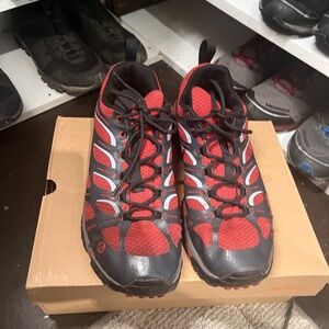 TONIGHT ONLY Merrell , Size 13
